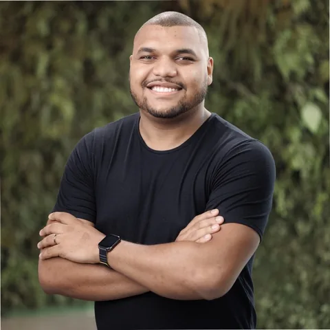 Carlos Chesman profile